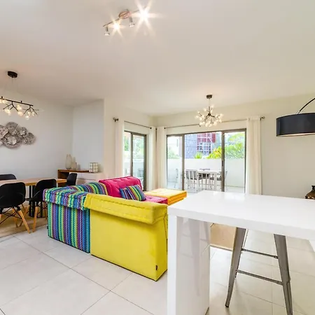 Beachcove Apt No 10 Pereybere Beach Exterior foto